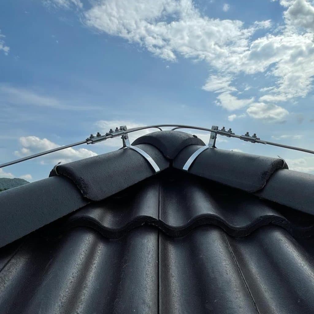 Montáž bleskozvodu na RD v Partizánskom 🤝🙂