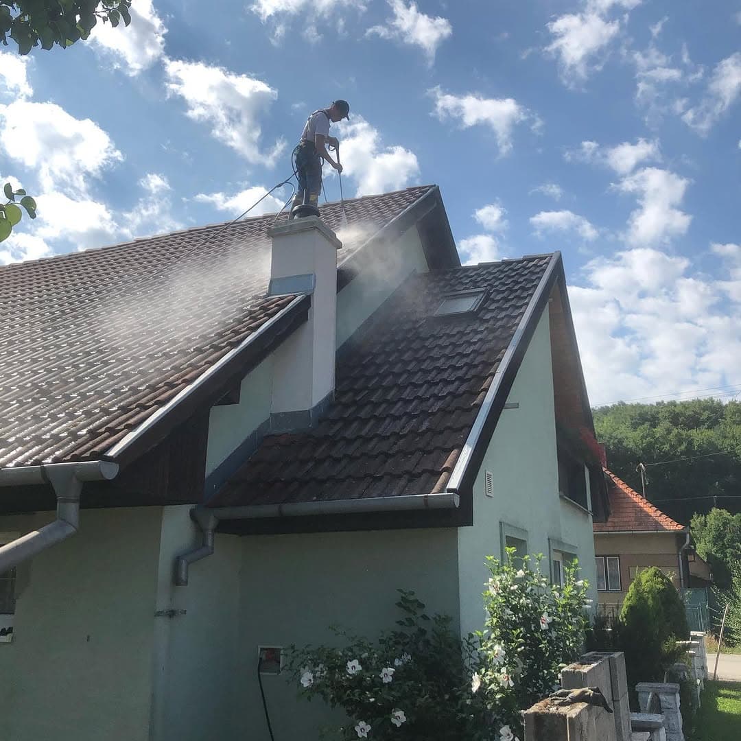 Čistenie strešných krytín — projekt 3